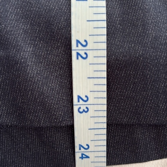 Talbots Navy Denim A-Line Skirt w/Criss Cross Front. Back Zipper Size 16 - Picture 10 of 10